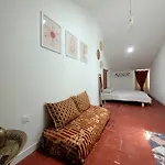 Jolie Maison De 4-5 Personnes * Saint-Marcel-sur-Aude