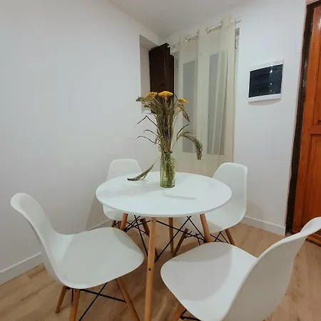 Jolie Maison De 4-5 Personnes * Saint-Marcel-sur-Aude