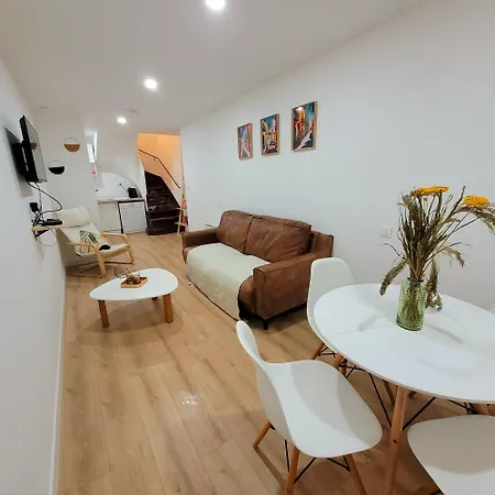 Jolie Maison De 4-5 Personnes *