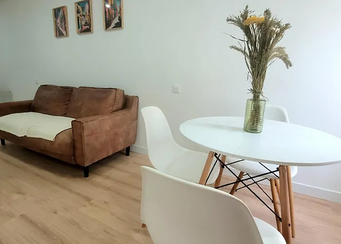 Jolie Maison De 4-5 Personnes * Saint-Marcel-sur-Aude